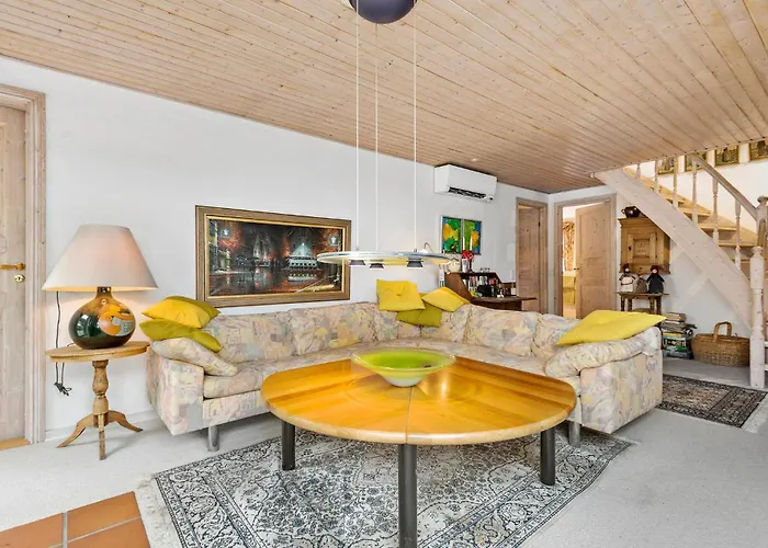 Lovely In With Sauna Casa vacanze